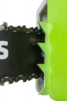 Цепная пила Greenworks GCS2046, 220v, 45 см, 2000 Вт (сетевая)